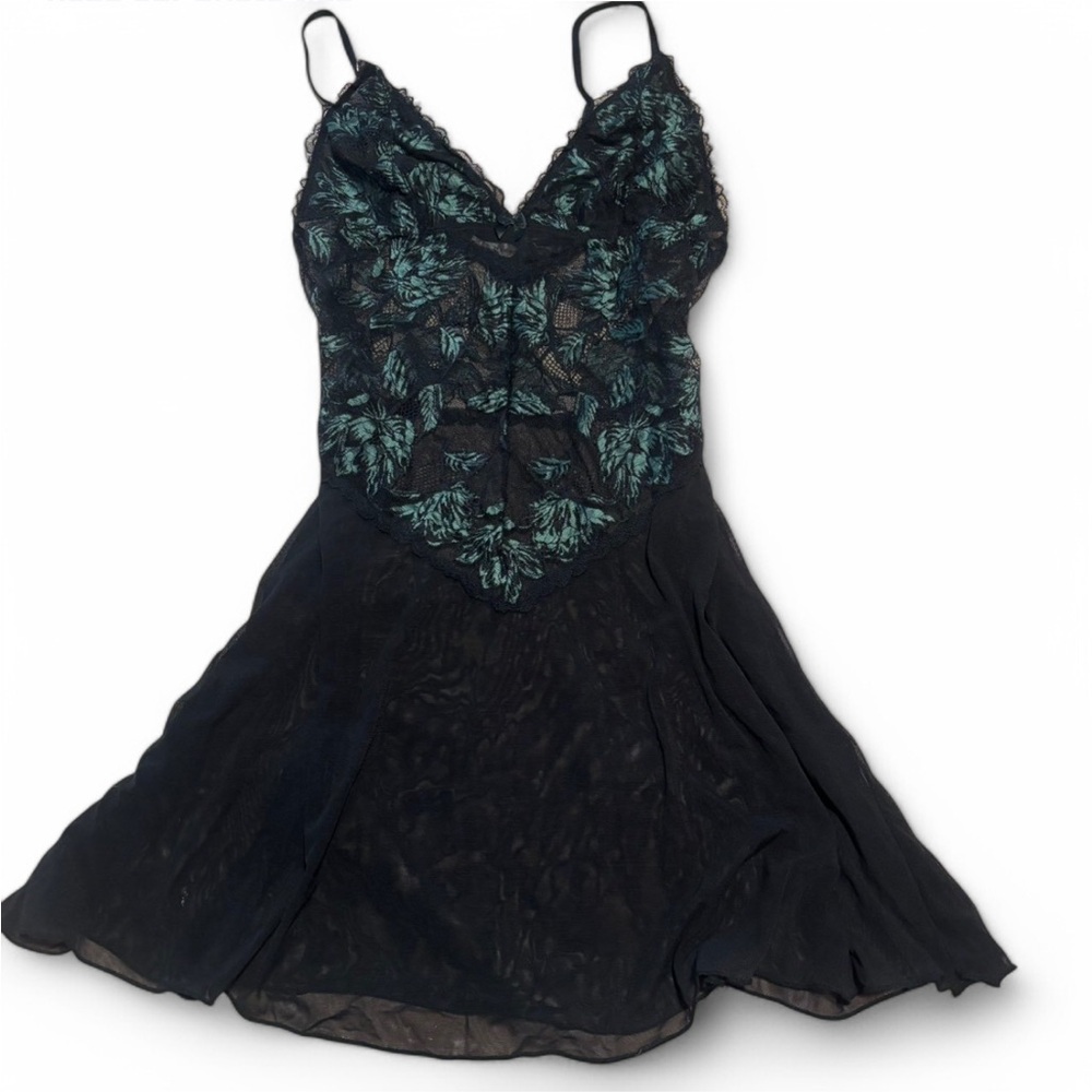 Vintage black and blue lace babydoll slip dress 🪼